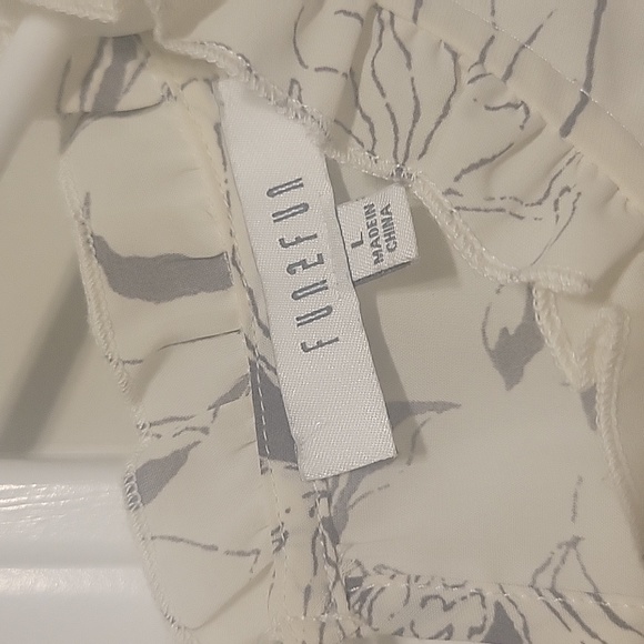 Fun2Fun Blouse - Picture 2 of 6